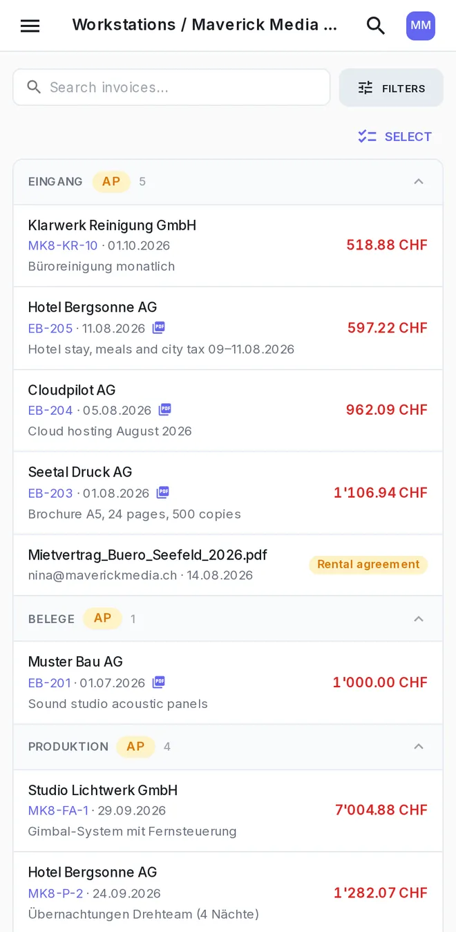 neoo on an iPhone: invoices waiting for approval